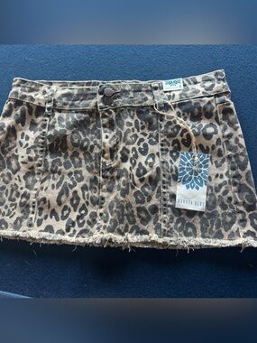 Leopard Print Denim Mini Skirt-Brown& Black by DAKOTA BLUE🖤🤎cute comfy & so cool